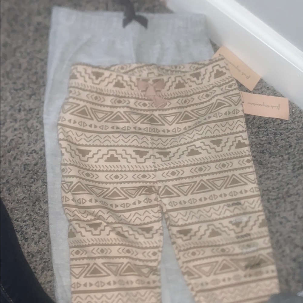 NWT First Impression sweats 24 months